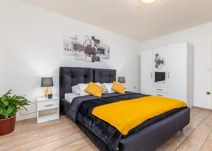 빌라 Ostone 풀라